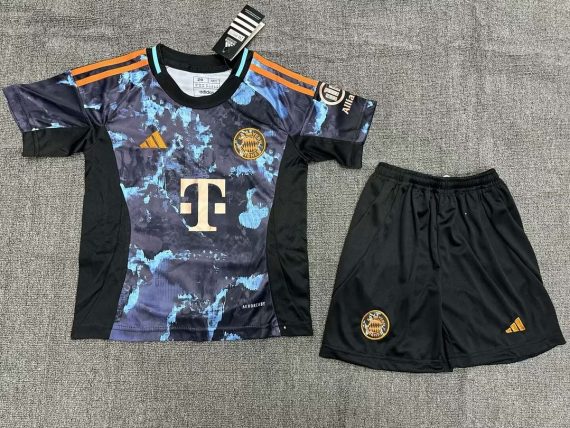 24/25 Bayern Munich Away Football Jersey Kids Size Suit