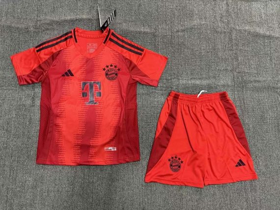 24/25 Bayern Munich Home Football Jersey Kids Size Suit