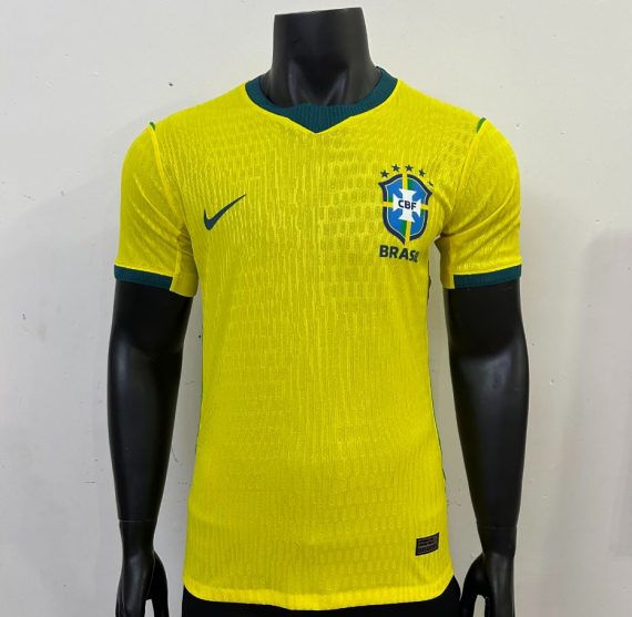 26/27 Player Version Brazil Home Football Shirt