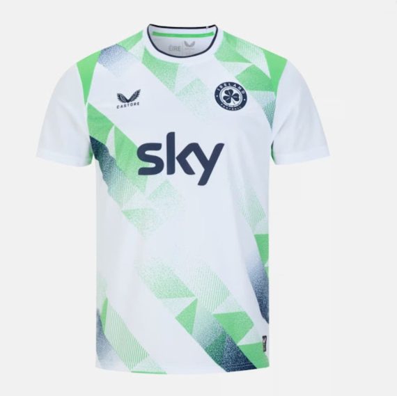 26/27 Ireland Away Football Shirt