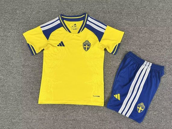 26/27 Sweden Home Football Shirt Kids Size Suit