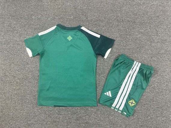 26/27 Ireland Home Football Shirt Kids Size Suit