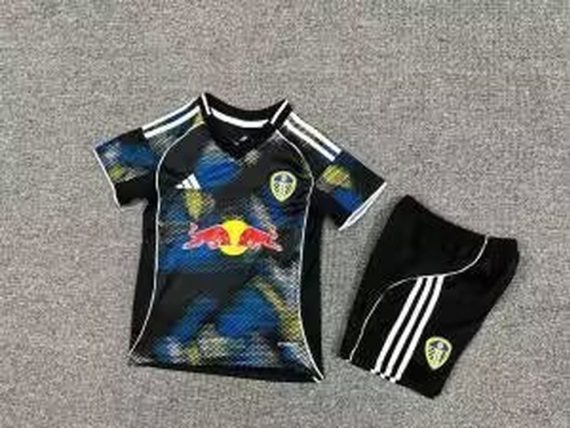25/26 Leeds United Second Away Football Shirt Kids Size Suit
