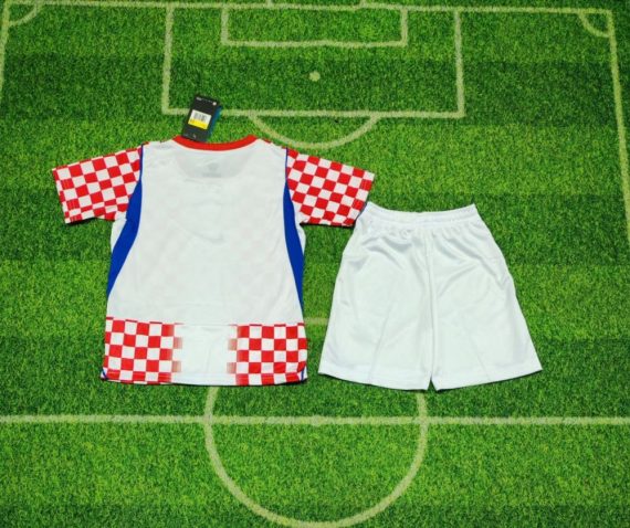 26/27 Croatia Home Football Shirt Kids Size Suit