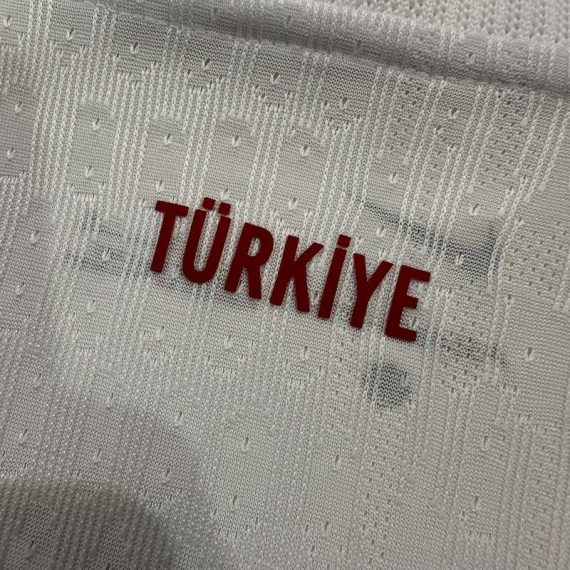 26/27 Player Version Turkey Home Football Shirt