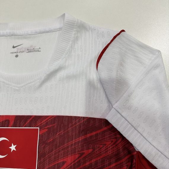 26/27 Player Version Turkey Home Football Shirt