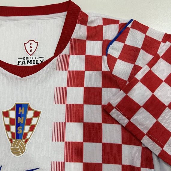 26/27 Player Version Croatia Home Football Shirt